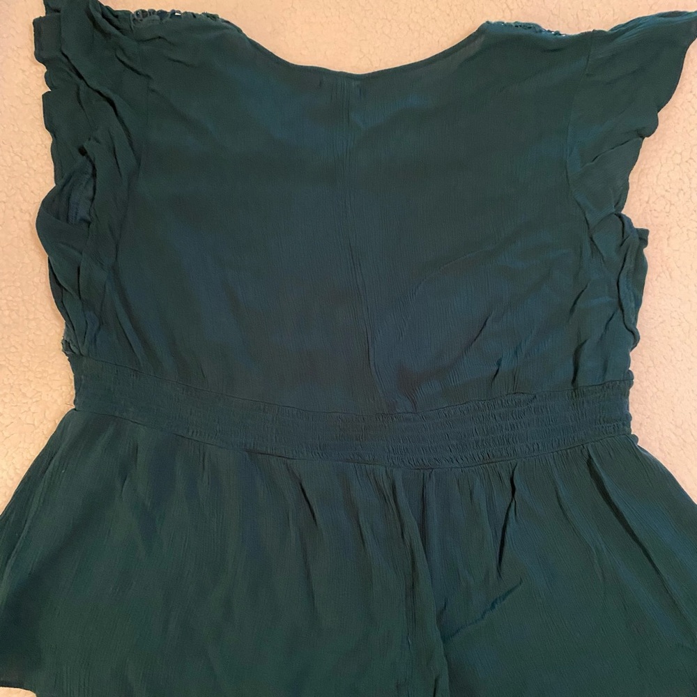 Maurice’s women’s 2x pullover babydoll top. Hunter green. Front embroidery. - Picture 7 of 8